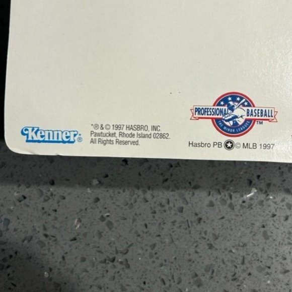 1997 Starting Lineup Nolan Ryan #21 Jacksonville Suns Figurine and Hologram Card - Picture 4 of 4